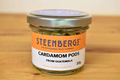 Steenbergs Green Cardamom pods from the Steenbergs UK online spice shop.