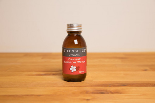 Steenbergs Organic Orange Blossom Water from the Steenbergs UK online shop for organic arabic flavours, flower waters and baking ingredients.
