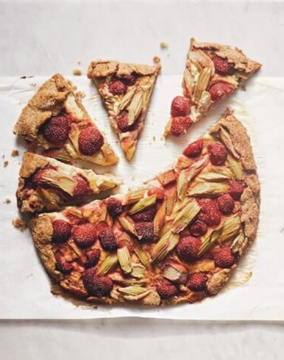 Rhubarb and strawberry galette with rose crème pâtissière Recipe