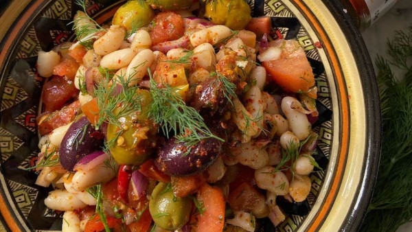 Fasulye Piyaz (Turkish Salad) recipe