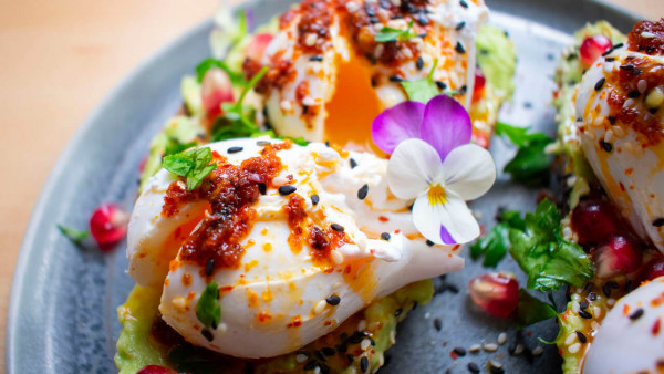 Turkish Style Poached Eggs Recipe